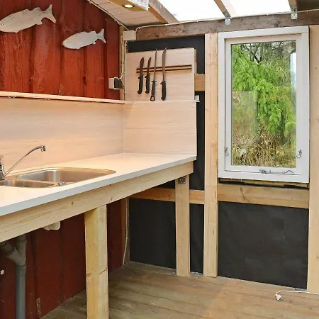 Three-bedroom Holiday In By 4 Casa de Férias Ans
